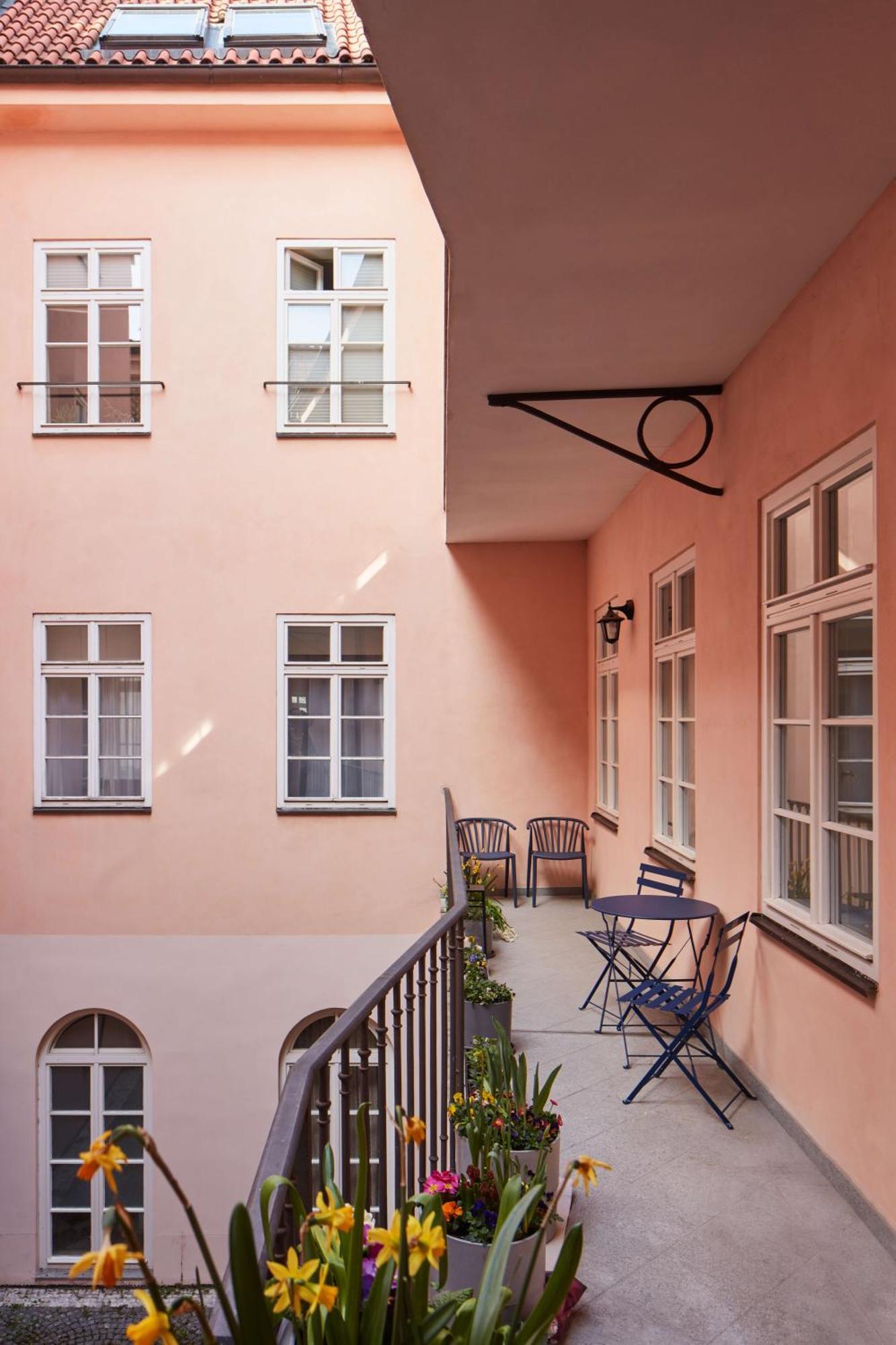Grace Apartment By Prague Castle Zewnętrze zdjęcie