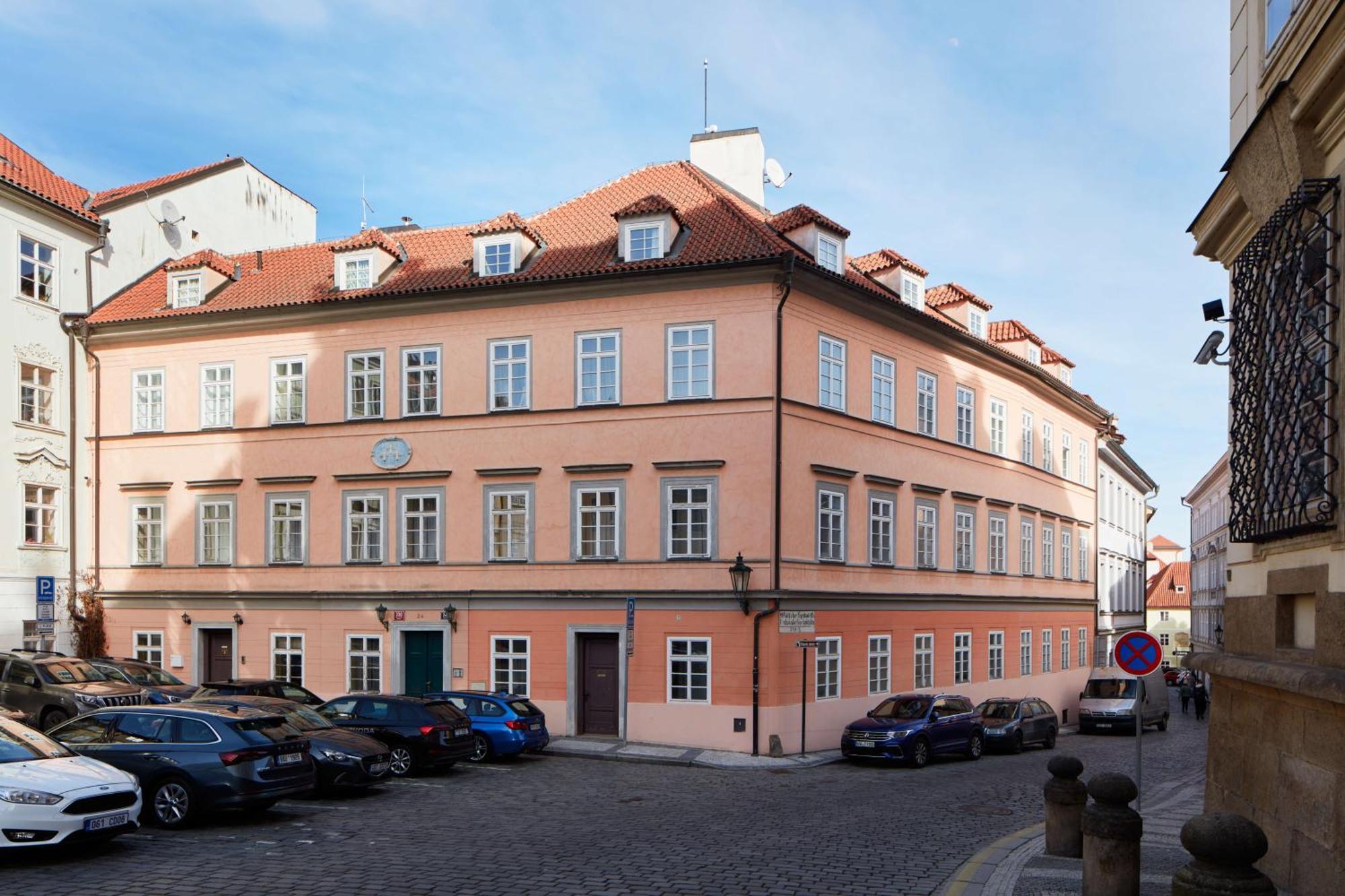 Grace Apartment By Prague Castle Zewnętrze zdjęcie